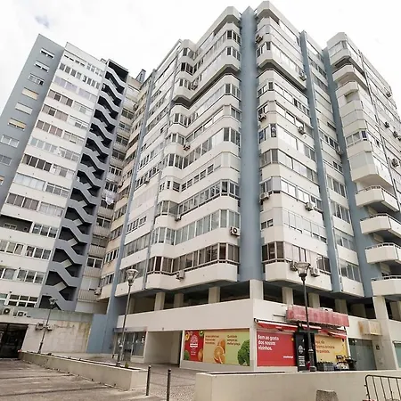 شقة Luxury 2br Penthouse With Balcony In *