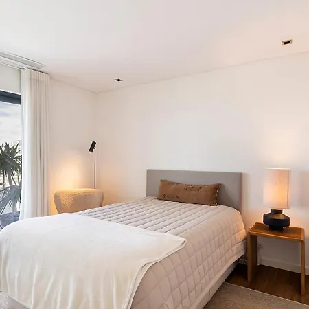 شقة Luxury 2br Penthouse With Balcony In